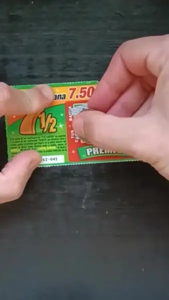 Кадр рекламы EZ WIN