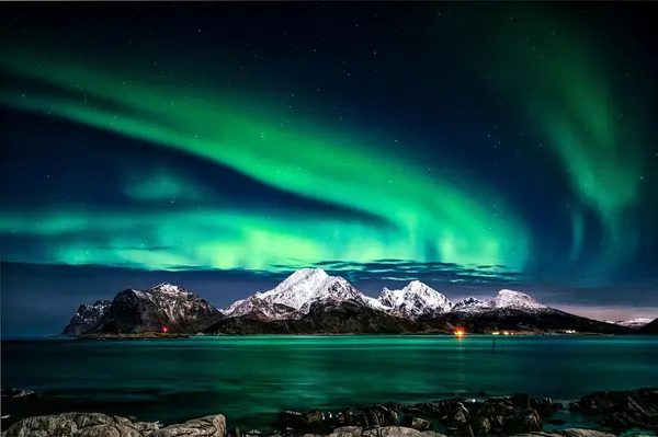 Кадр рекламы ThuismetAnna