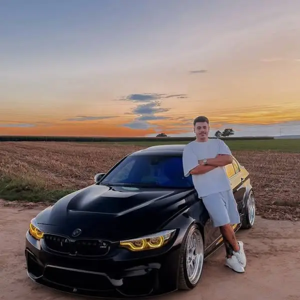 Кадр рекламы Marcel Schmidt
