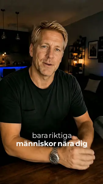 Кадр рекламы Barry Maria Megan