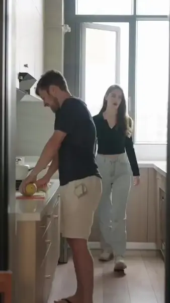Кадр рекламы Chicken Boost