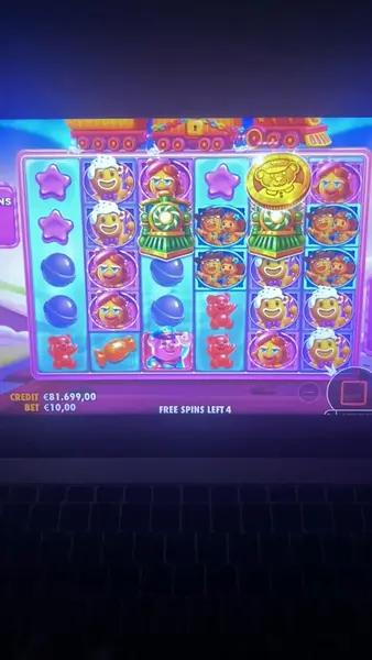 Кадр рекламы SlotGenius AI