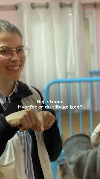 Кадр рекламы Læger uden Grænser (MSF)