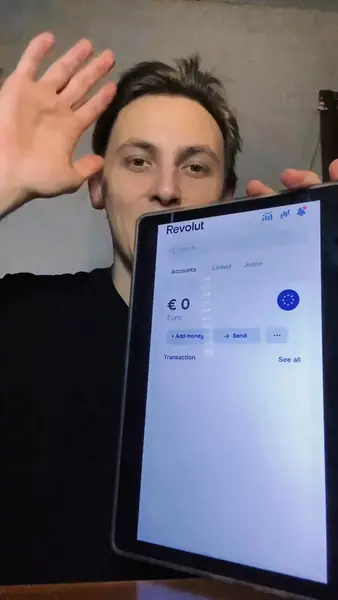 Кадр рекламы Connor Mike Tj