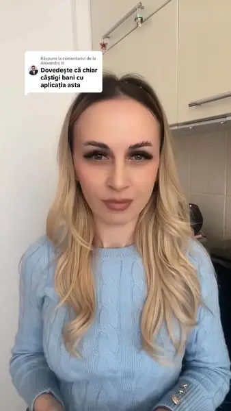 Кадр рекламы Juicy hits