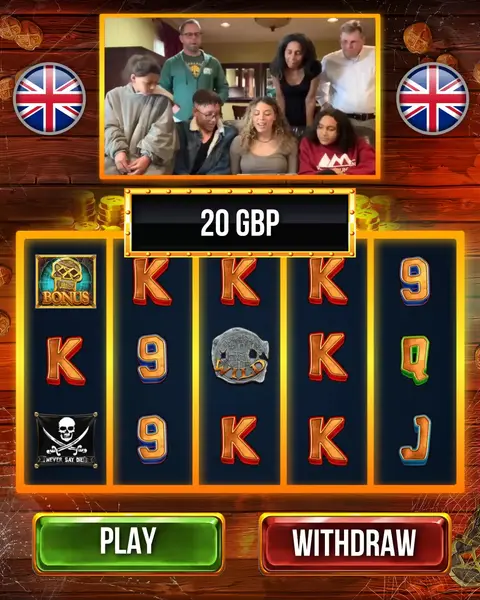 Кадр рекламы Play Slots