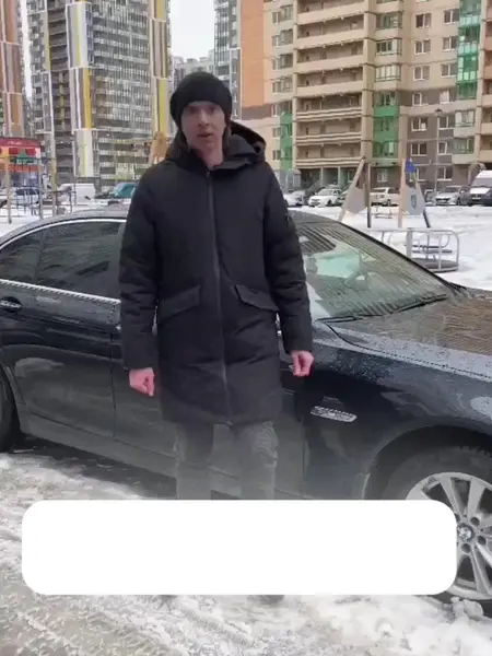 Кадр рекламы Happy 1702