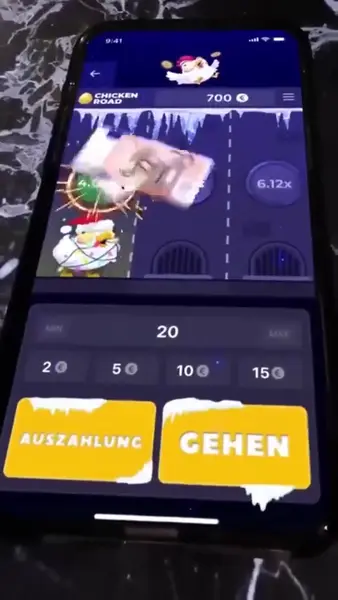 Кадр рекламы Rosie MacGyver