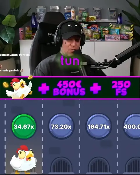 Кадр рекламы R Go Go