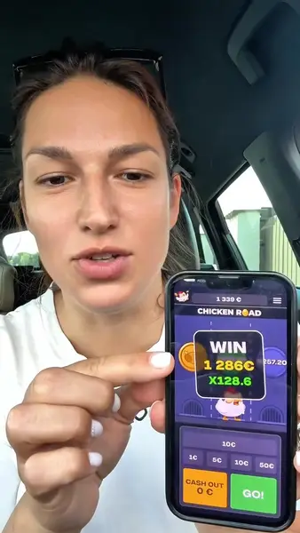 Кадр рекламы Lucky Route