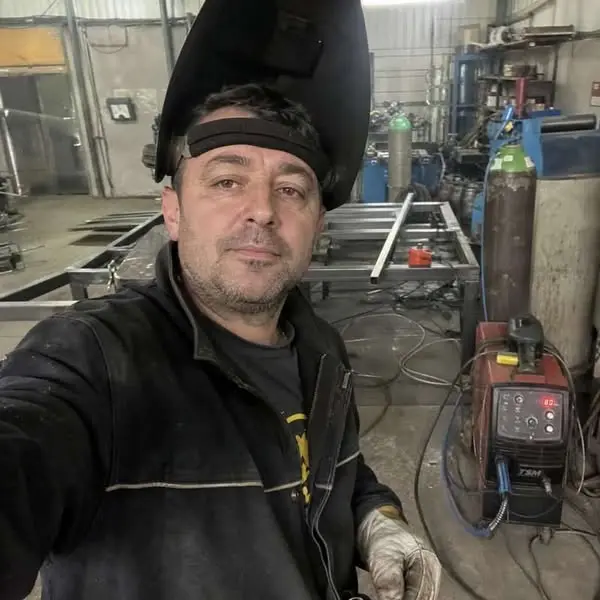 Кадр рекламы Sipos Antal