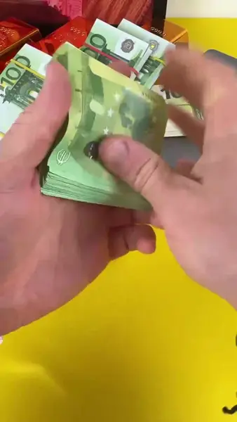 Кадр рекламы Сhickеn Rоаd
