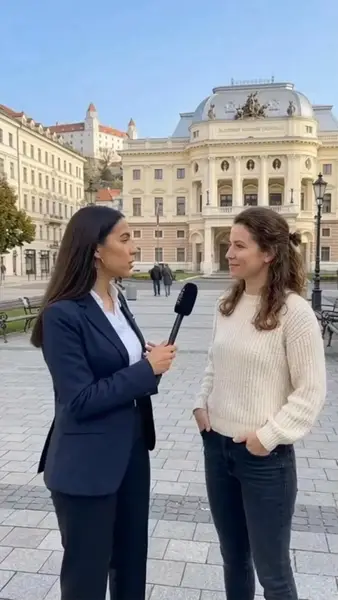 Кадр рекламы Factitudewret
