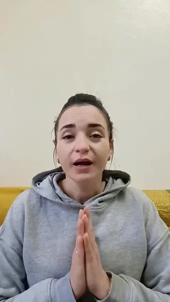 Кадр рекламы Hồ Diệu