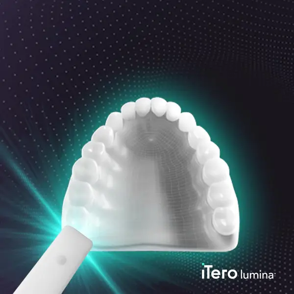 Кадр рекламы iTero Intraoral Scanner
