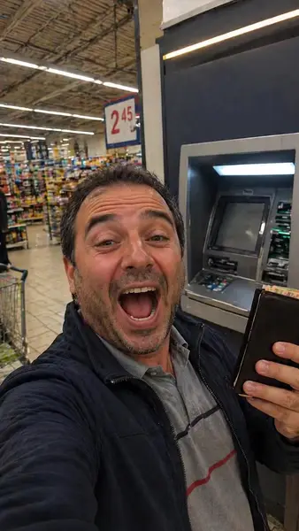 Кадр рекламы Quách Ca
