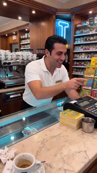 Кадр рекламы Sibaristica