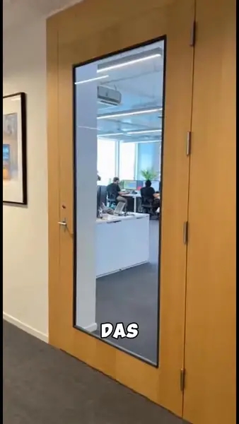 Кадр рекламы Amazon Win