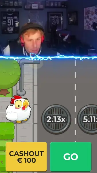 Кадр рекламы Play Now
