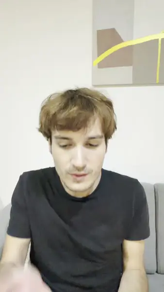 Кадр рекламы Ryan Collins