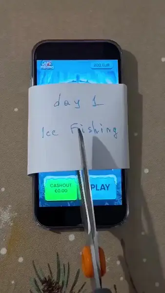 Кадр рекламы Ice Fishing Live