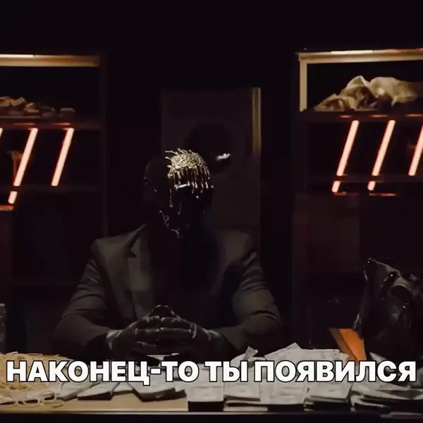 Кадр рекламы Sandy Sardo Jubb