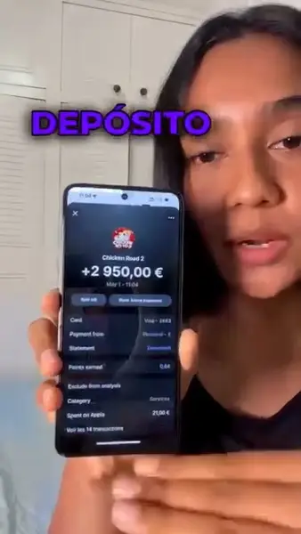Кадр рекламы Giáp Cúc