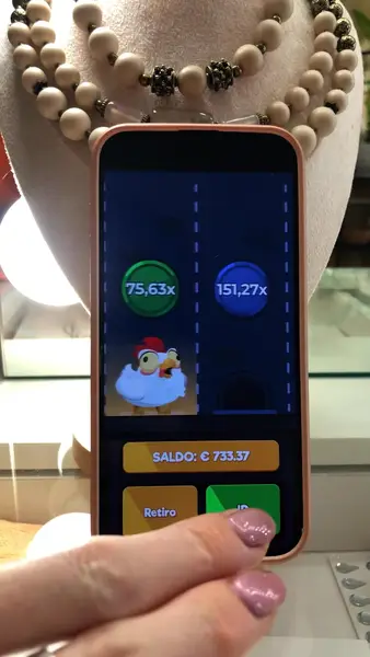 Кадр рекламы Chiken Win