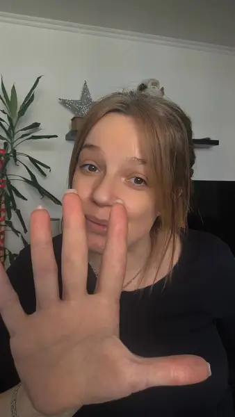 Кадр рекламы Cat lovers