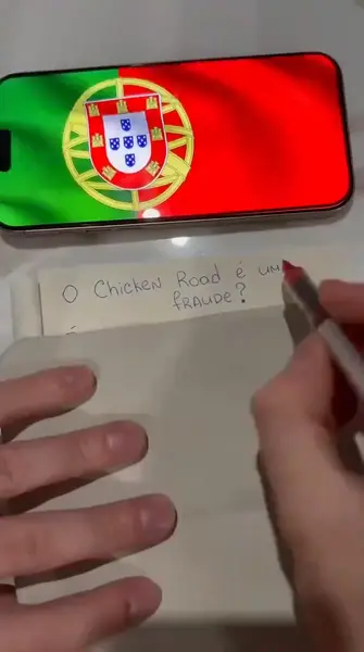 Кадр рекламы Chicken Road