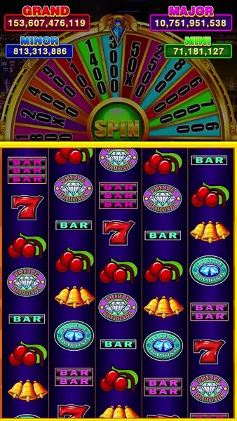 Кадр рекламы Triple Diamond Casino