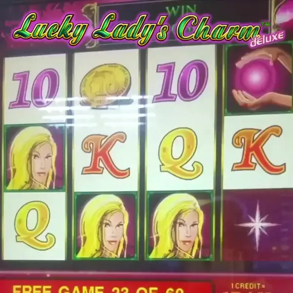 Кадр рекламы Crown Fortune