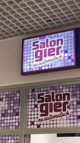 Кадр рекламы Salon Gier