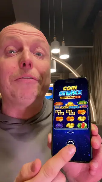 Кадр рекламы Play and Win