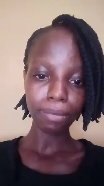 Кадр рекламы Zainab Mensah