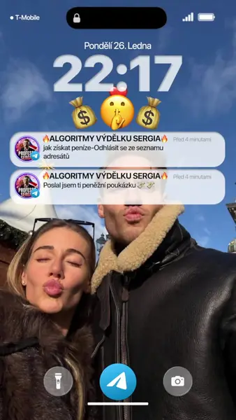 Кадр рекламы Il Vostro Maestro Aviatore Sergio
