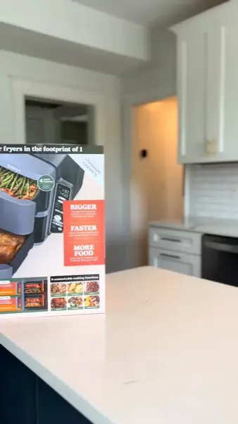 Кадр рекламы Kitchen tech