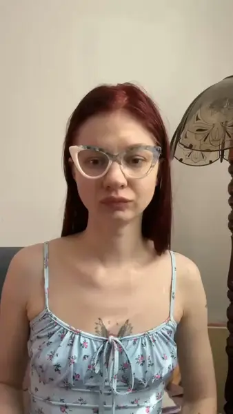 Кадр рекламы Nicole Shellbey Devon