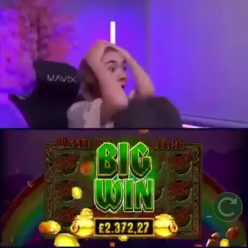 Кадр рекламы Top Slots