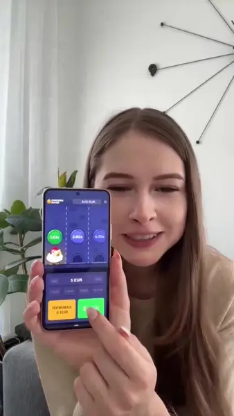 Кадр рекламы Coral game