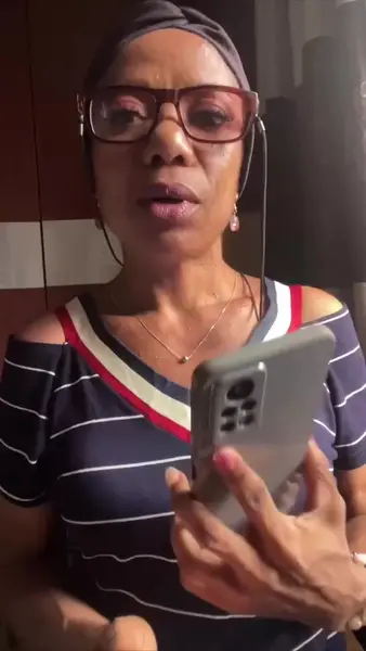 Кадр рекламы Mai Lâm