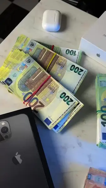 Кадр рекламы Mega Win