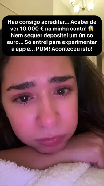 Кадр рекламы Golden Moments Hub