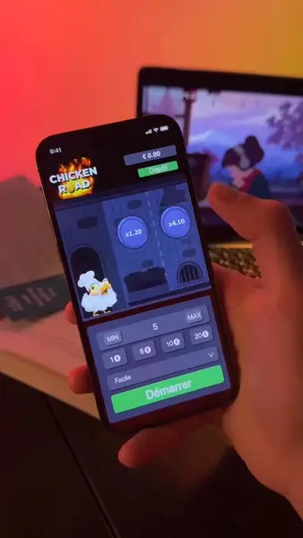 Кадр рекламы Chicken journey