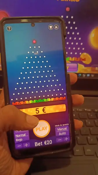 Кадр рекламы Chicky Run
