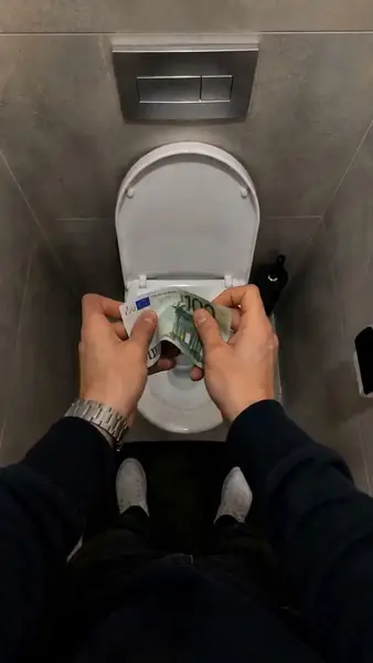 Кадр рекламы Crensluflindflunt Seslostetra