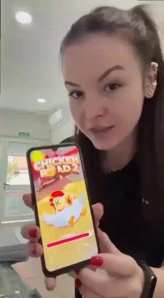 Кадр рекламы Lucky Vibes Studio