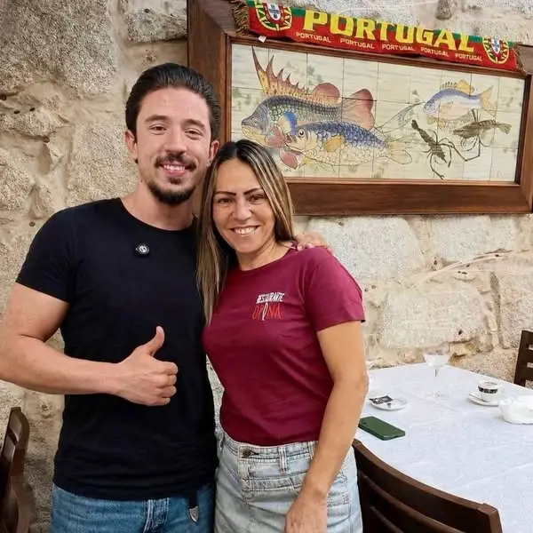 Кадр рекламы Maria Castelo