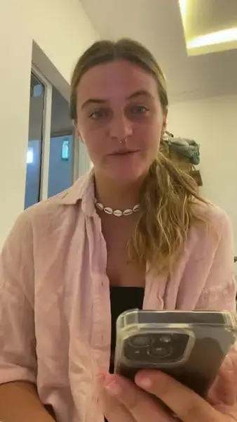 Кадр рекламы Crystal Wins