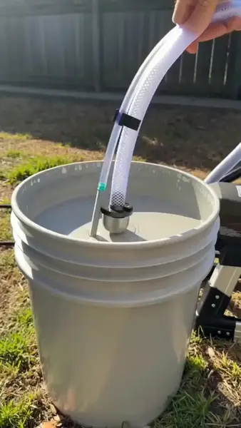 Кадр рекламы Garden system